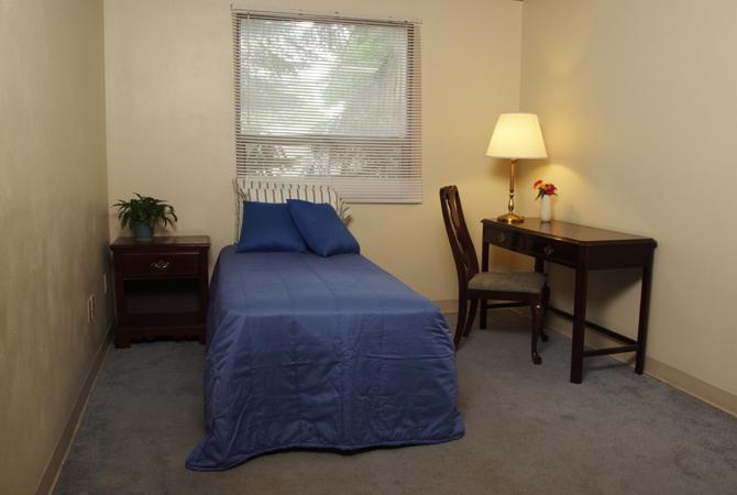 Allen Park Apartments Bedroom