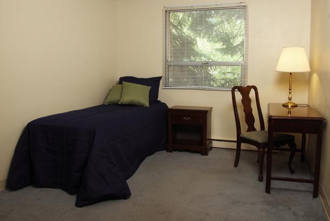 Allen Park Apartments Bedroom 2