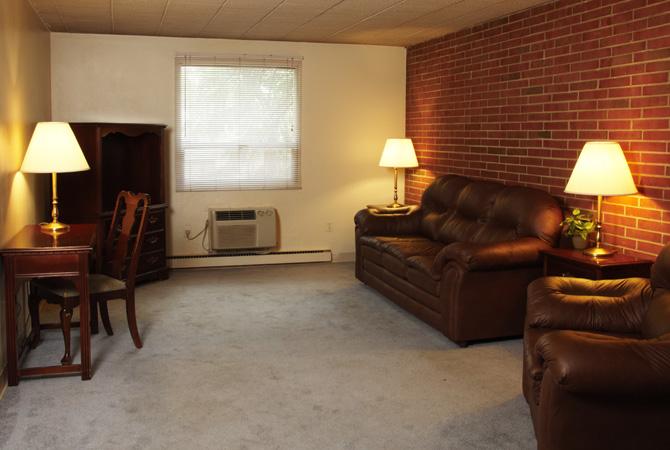 Allen Park Apartments Living Room