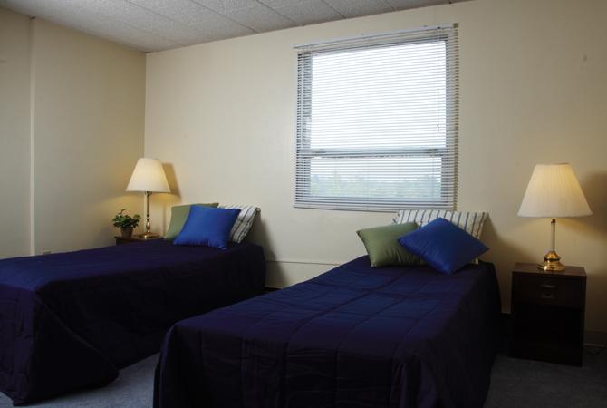 College Park Apartments Bedroom