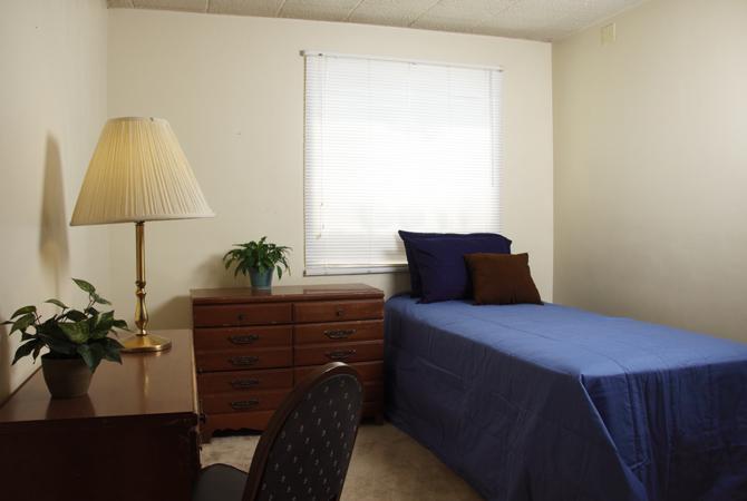 Bedroom Lenwood Place State College PA